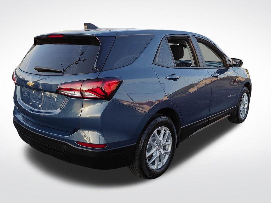 used 2024 Chevrolet Equinox car, priced at $22,702