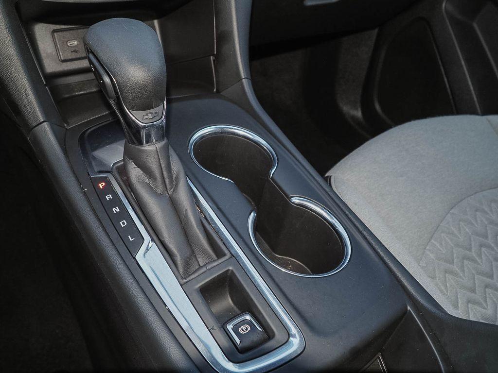 used 2024 Chevrolet Equinox car, priced at $22,702