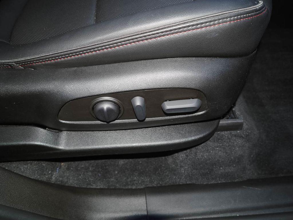 used 2023 Chevrolet Traverse car, priced at $36,888