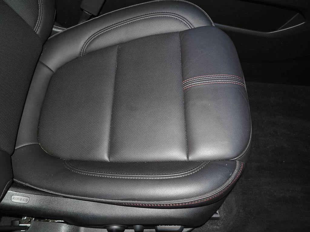 used 2023 Chevrolet Traverse car, priced at $36,888