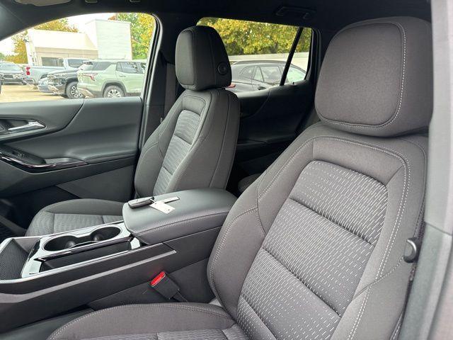 new 2025 Chevrolet Equinox car, priced at $29,580