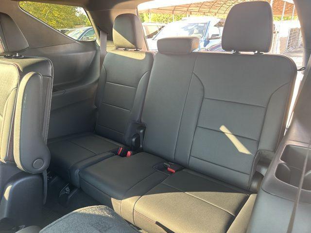 new 2026 Chevrolet Traverse car, priced at $57,260