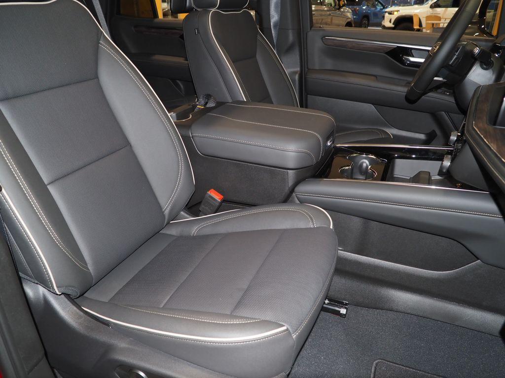 new 2025 Chevrolet Tahoe car, priced at $84,695