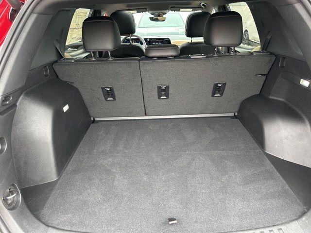 new 2026 Chevrolet Equinox car, priced at $34,870