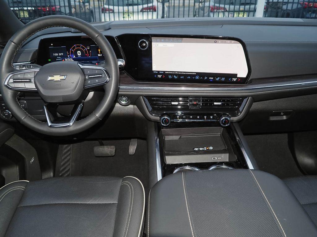 used 2025 Chevrolet Suburban car, priced at $70,788