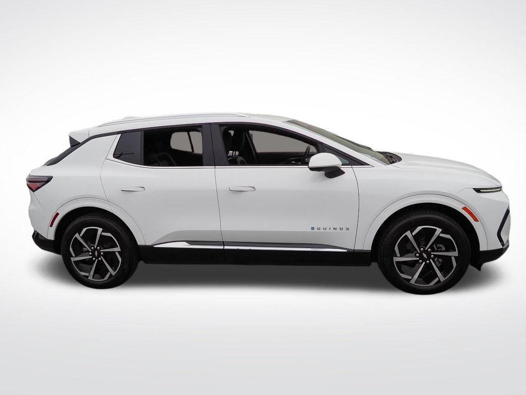 used 2025 Chevrolet Equinox EV car, priced at $26,988