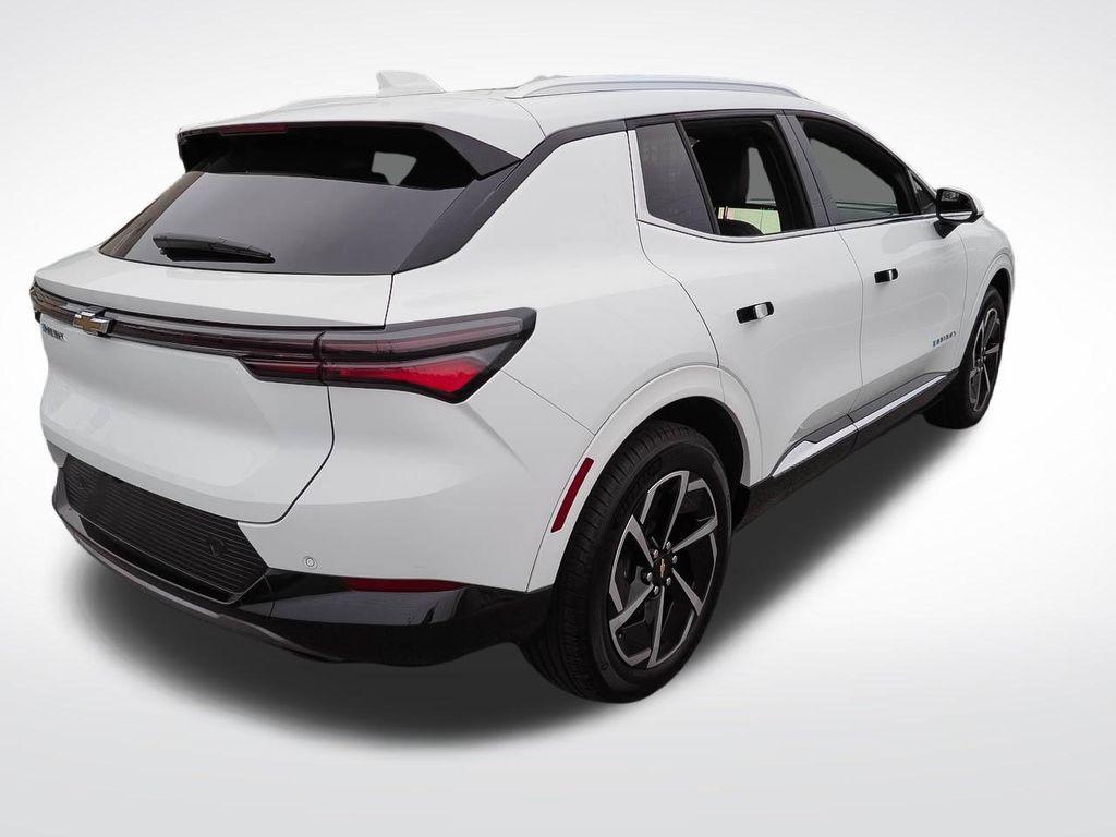 used 2025 Chevrolet Equinox EV car, priced at $26,988