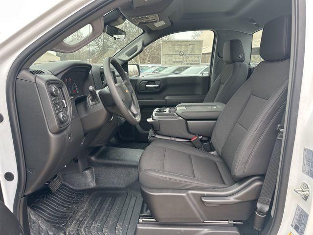 new 2026 Chevrolet Silverado 1500 car, priced at $42,004