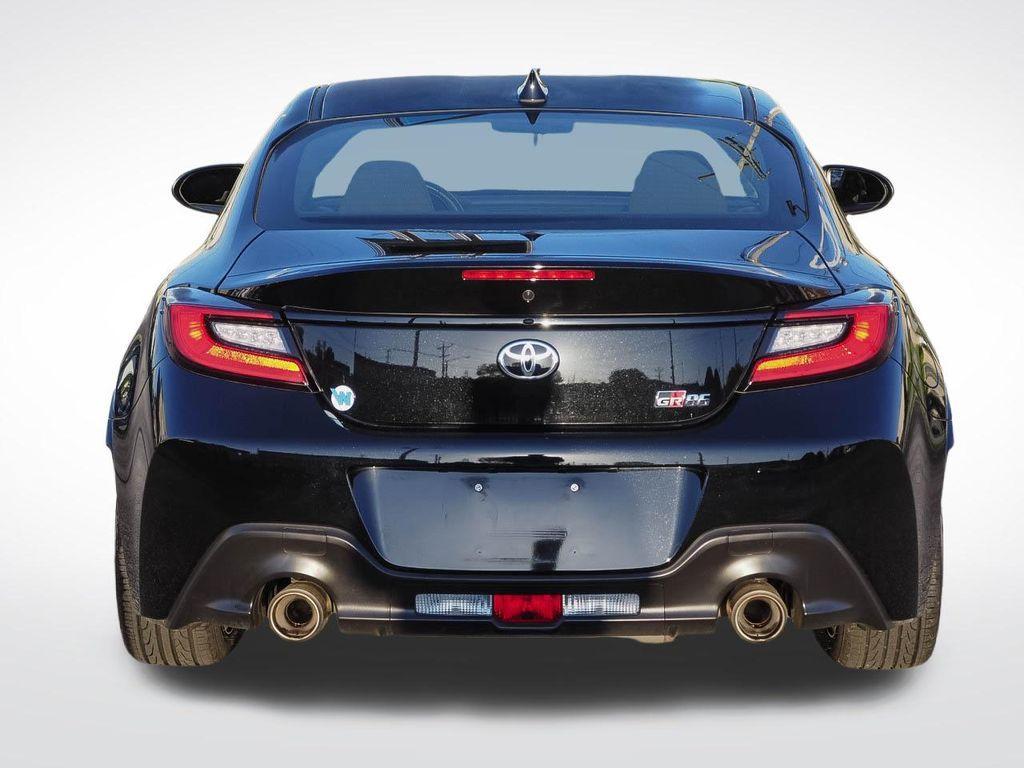 used 2024 Toyota GR86 car, priced at $28,895