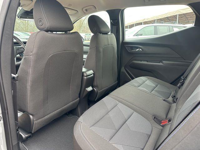 new 2027 Chevrolet Bolt car