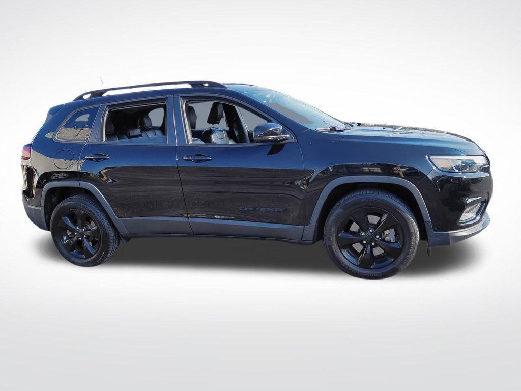 used 2019 Jeep Cherokee car, priced at $16,029