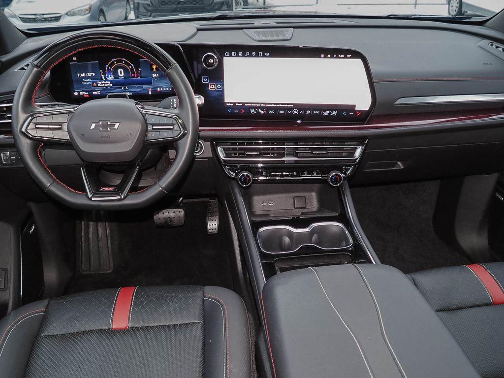 used 2024 Chevrolet Traverse car, priced at $45,975