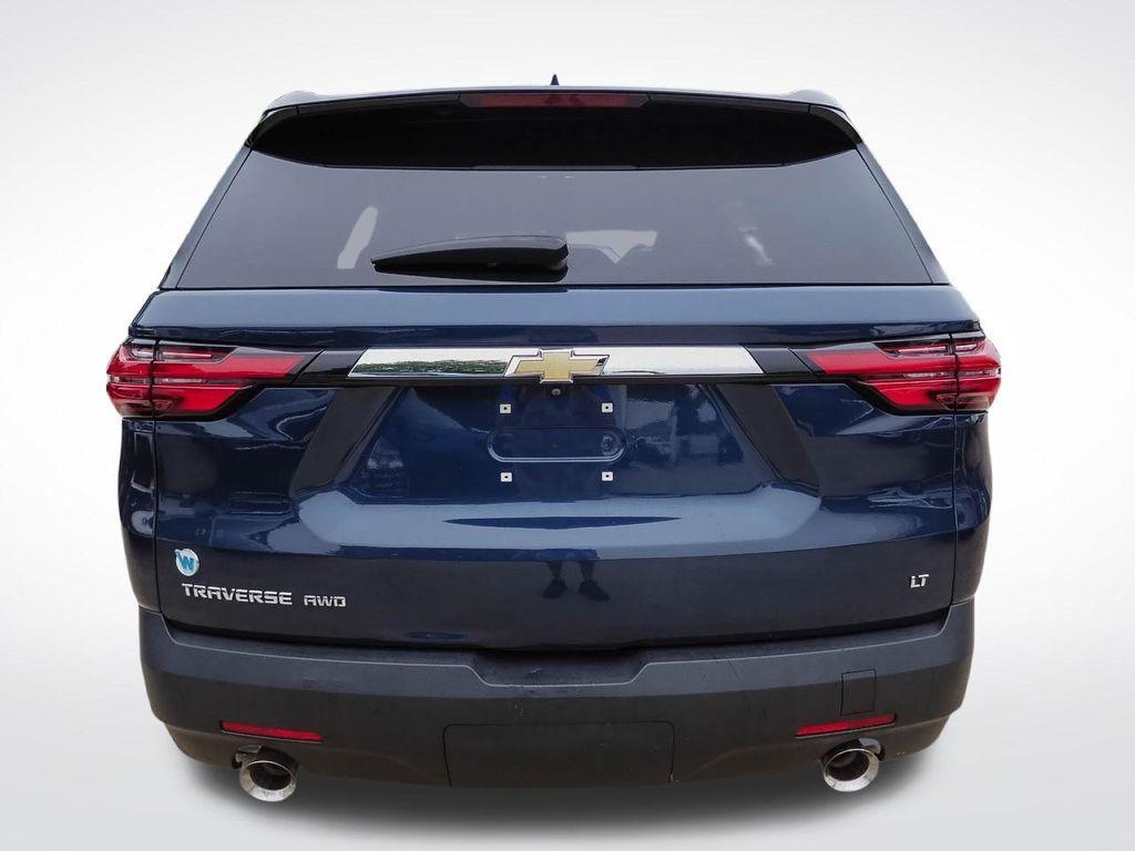 used 2023 Chevrolet Traverse car, priced at $32,062