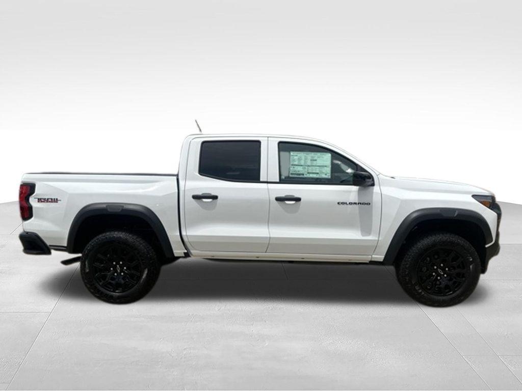 new 2026 Chevrolet Colorado car, priced at $39,799