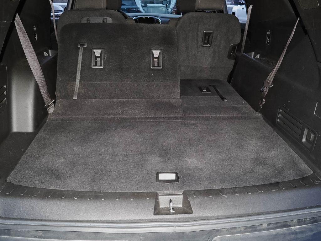 used 2023 Chevrolet Traverse car, priced at $28,180