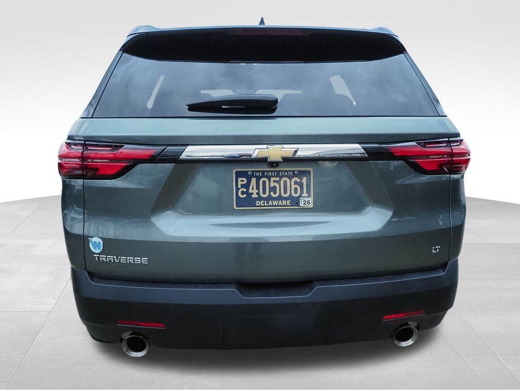 used 2023 Chevrolet Traverse car, priced at $28,180