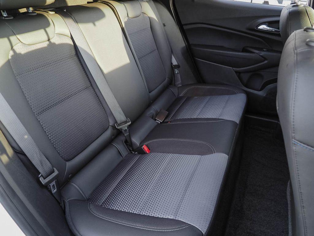 used 2024 Chevrolet Trax car, priced at $21,452