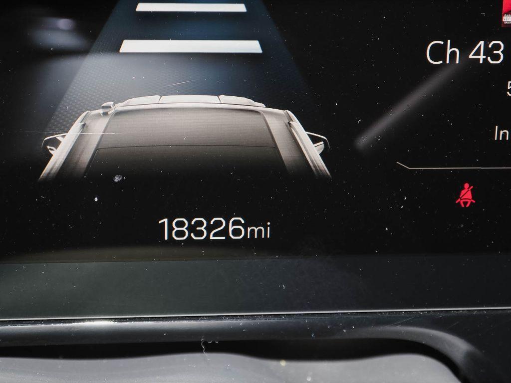 used 2025 GMC Yukon XL car, priced at $72,288