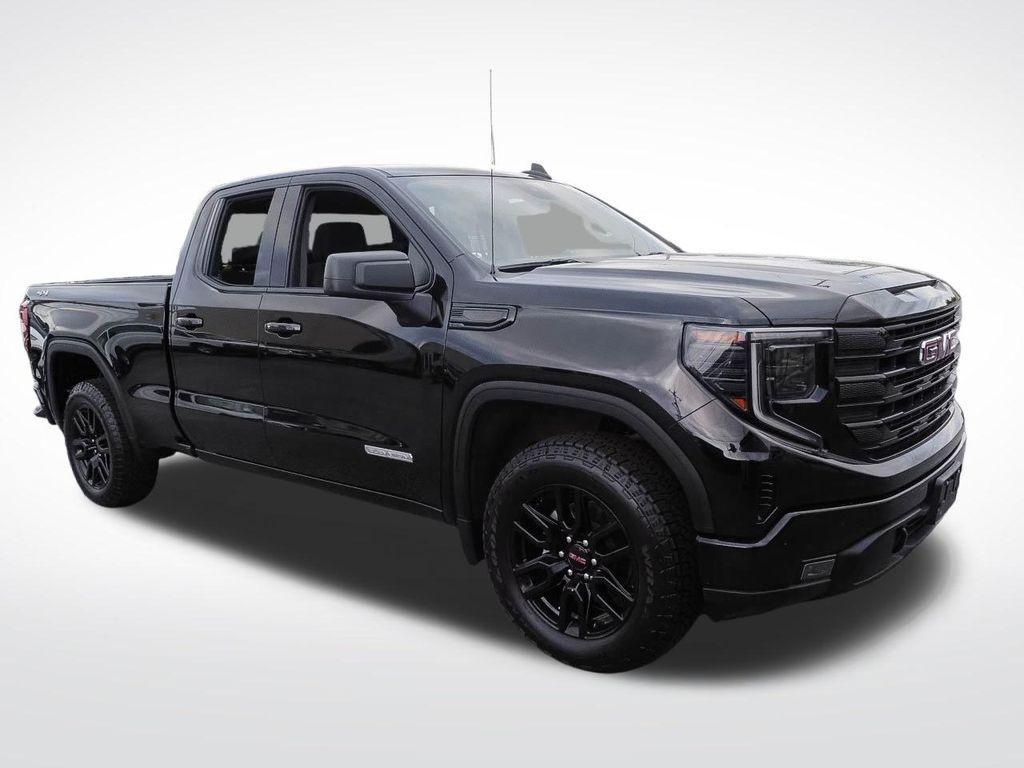 used 2023 GMC Sierra 1500 car, priced at $40,099