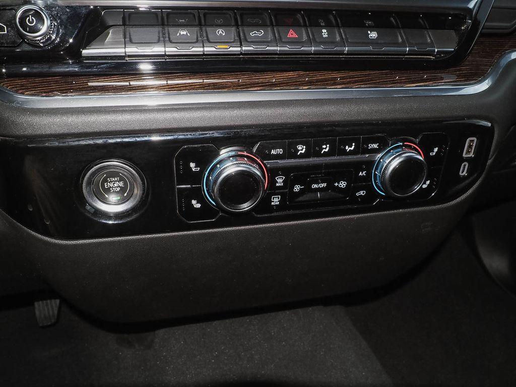 used 2023 GMC Sierra 1500 car, priced at $40,099