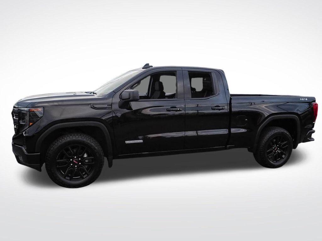 used 2023 GMC Sierra 1500 car, priced at $40,099