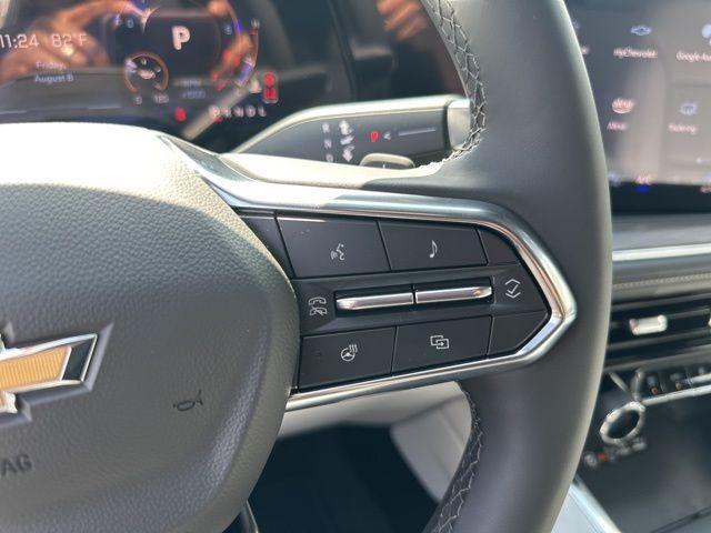 new 2025 Chevrolet Suburban car, priced at $81,905