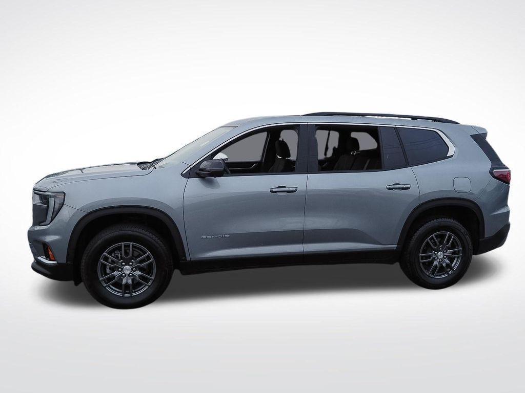 used 2025 GMC Acadia car, priced at $33,806