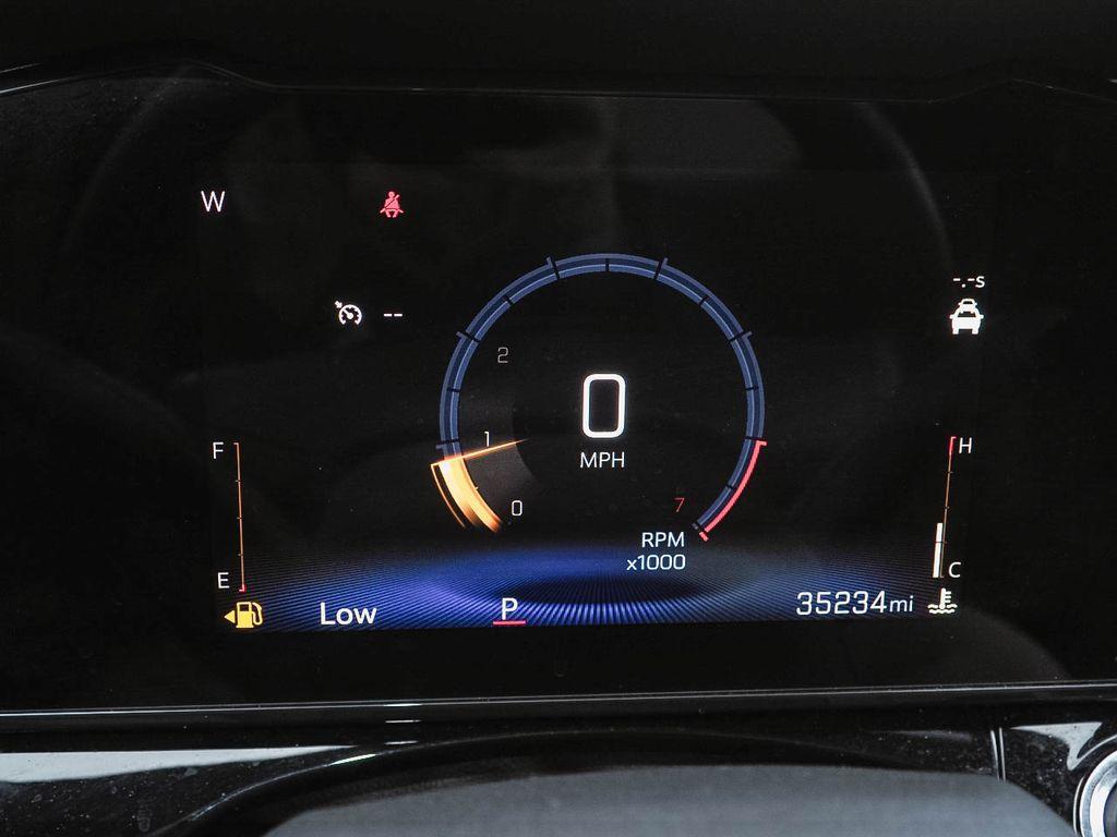 used 2024 Chevrolet Trax car, priced at $22,988