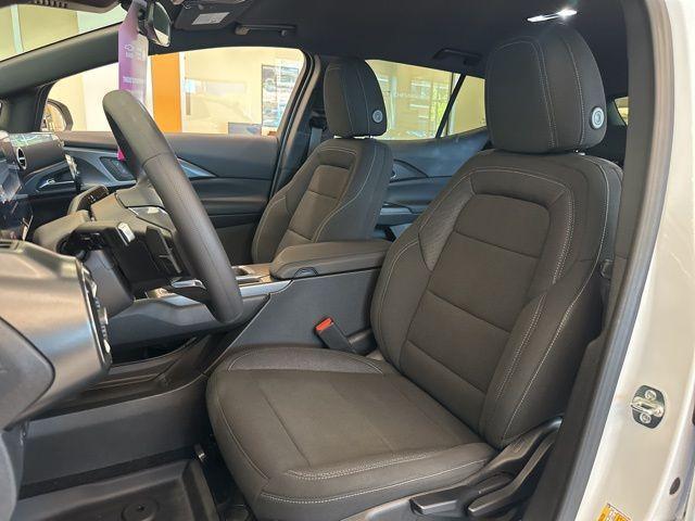 new 2026 Chevrolet Equinox EV car, priced at $28,245