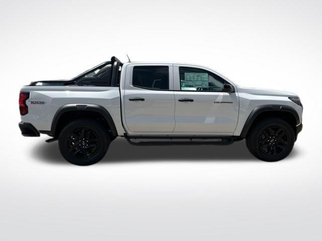 new 2025 Chevrolet Colorado car, priced at $44,875