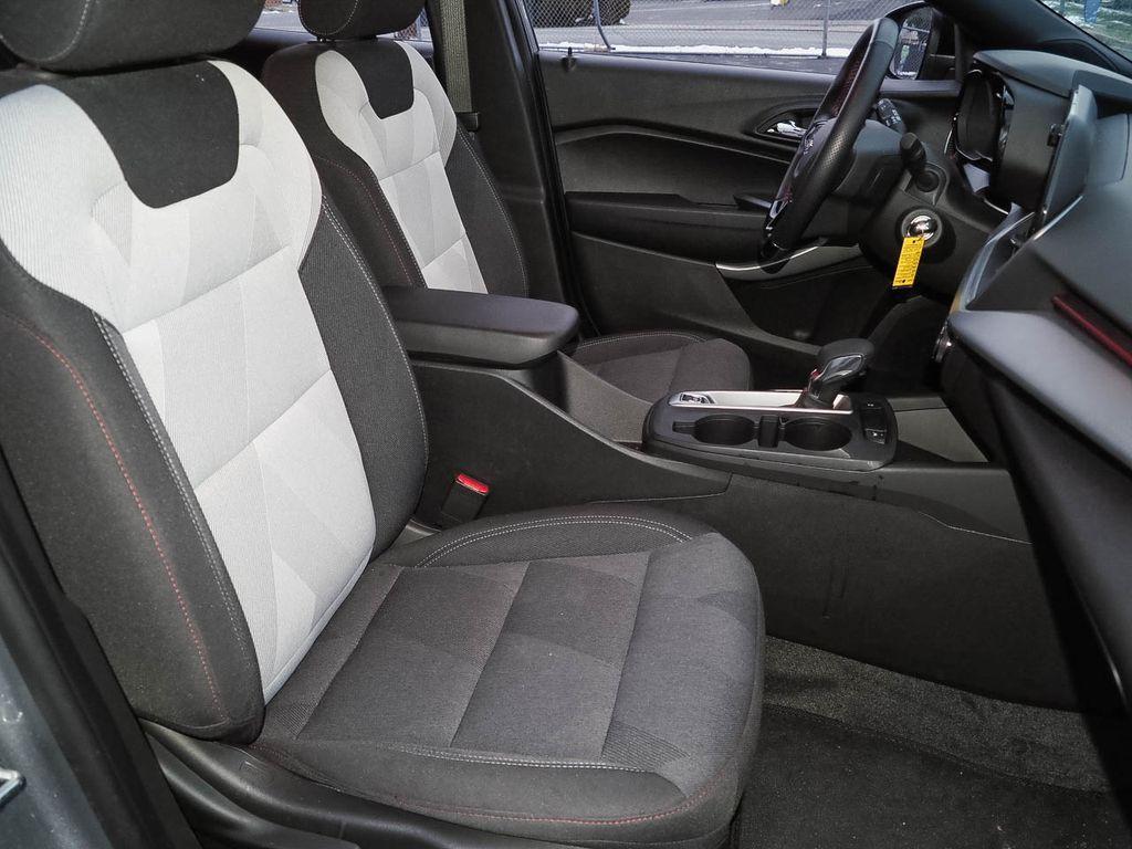 used 2025 Chevrolet Trax car, priced at $21,529