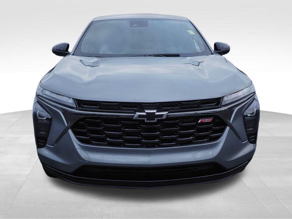 used 2025 Chevrolet Trax car, priced at $21,529