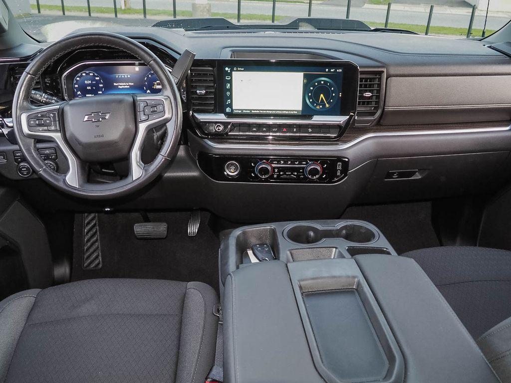 used 2022 Chevrolet Silverado 1500 car, priced at $38,698