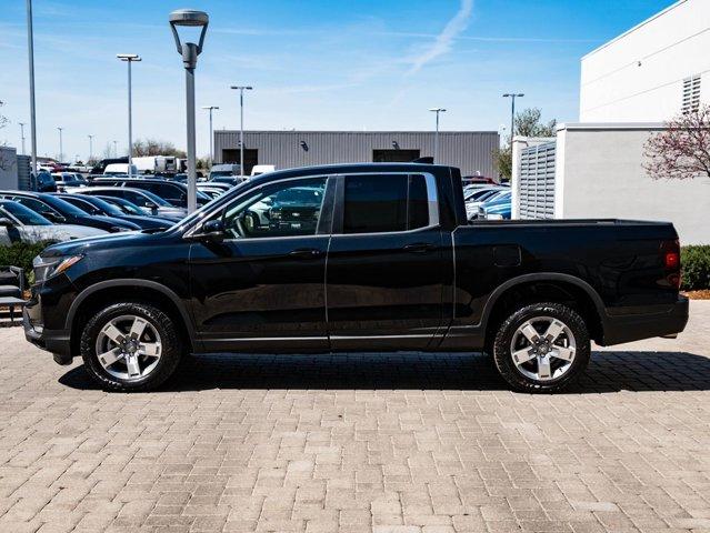used 2025 Honda Ridgeline car, priced at $38,198