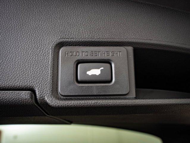 new 2026 Acura RDX car, priced at $55,800