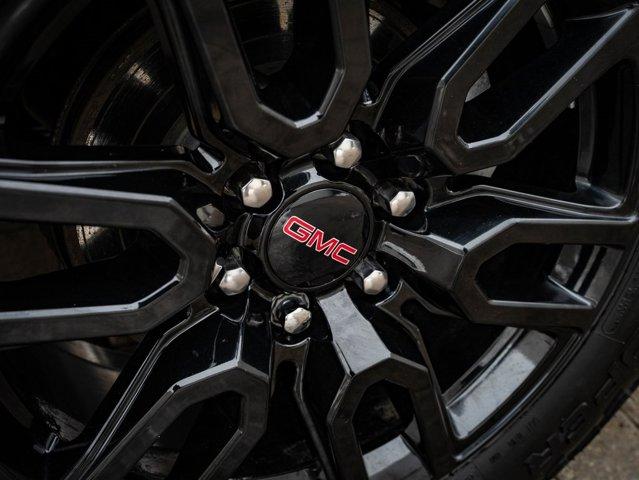 used 2023 GMC Sierra 1500 car, priced at $40,598