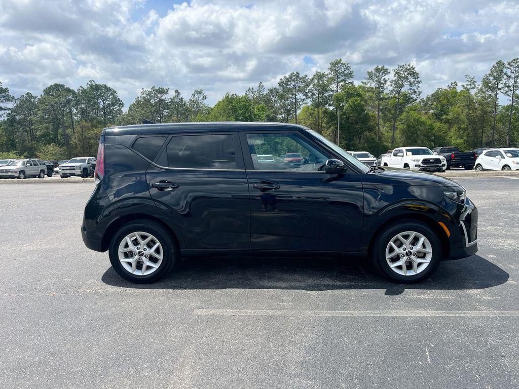 used 2024 Kia Soul car, priced at $16,600
