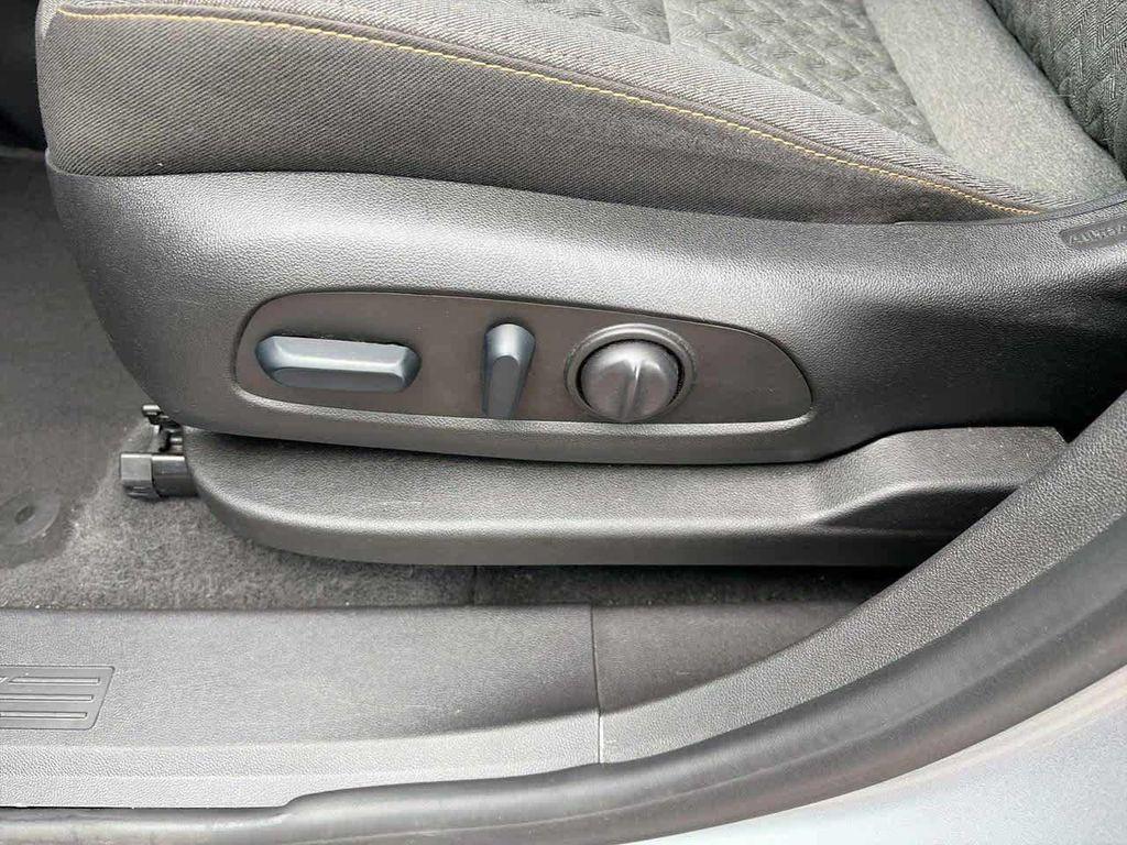 used 2024 Chevrolet Equinox car, priced at $24,042