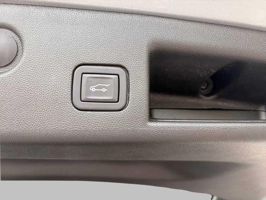 used 2024 Chevrolet Equinox car, priced at $24,042