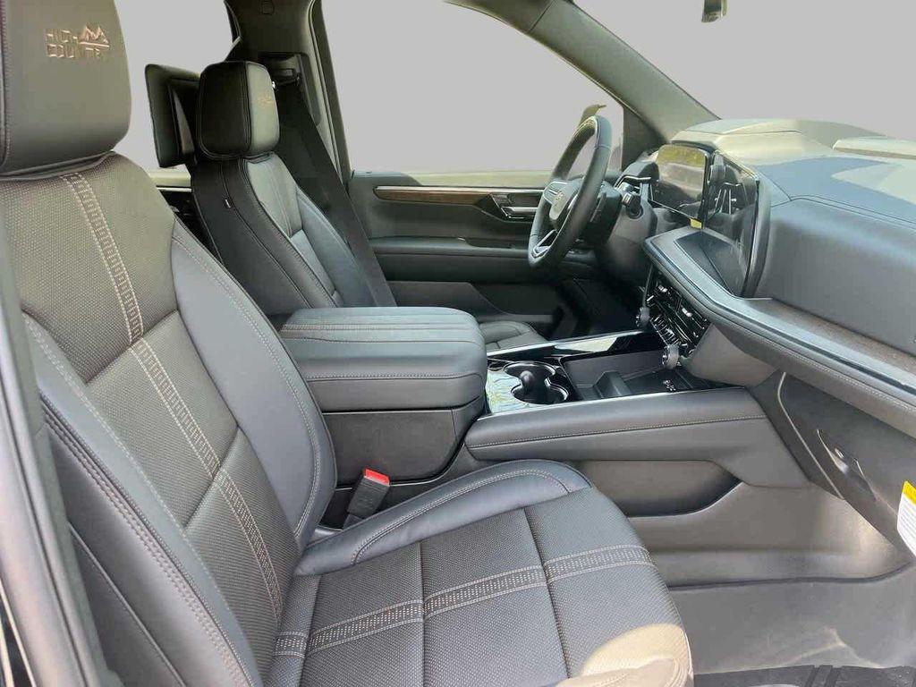 new 2026 Chevrolet Suburban car, priced at $95,675