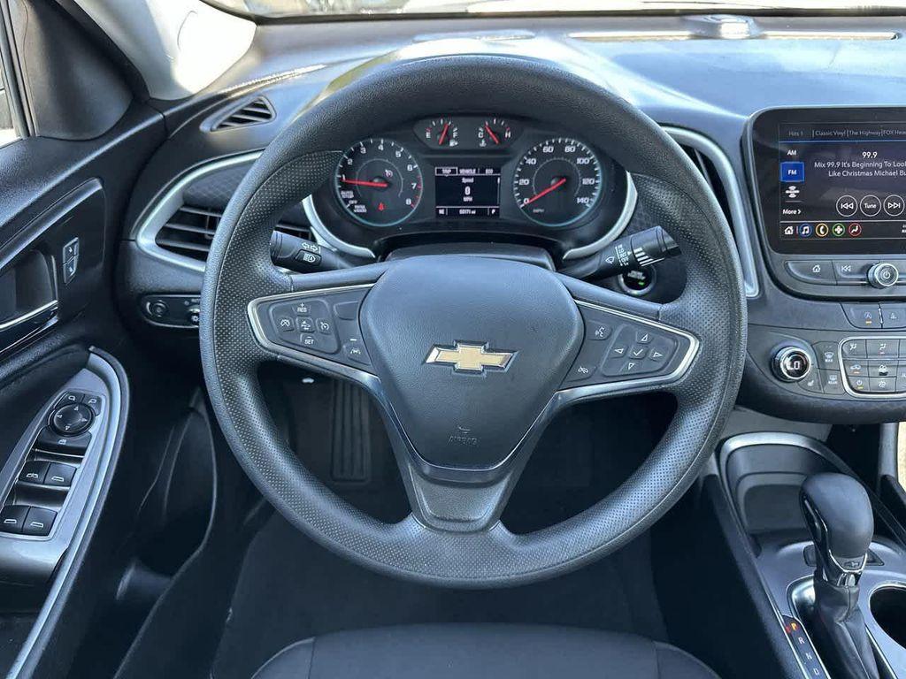 used 2024 Chevrolet Malibu car, priced at $19,989