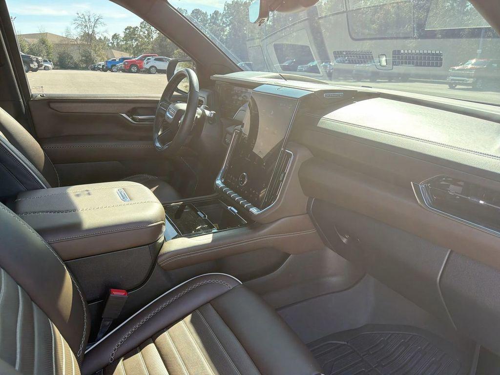 used 2025 GMC Yukon XL car, priced at $96,300
