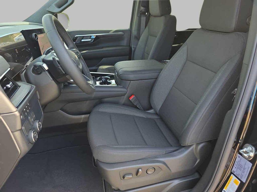 new 2026 Chevrolet Suburban car, priced at $64,095