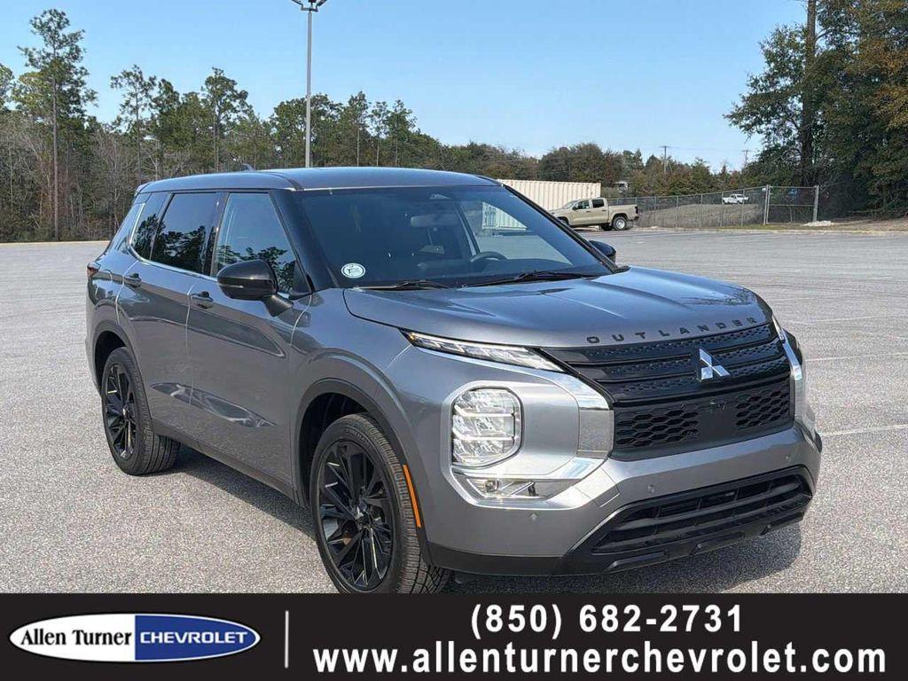 used 2024 Mitsubishi Outlander car, priced at $23,542