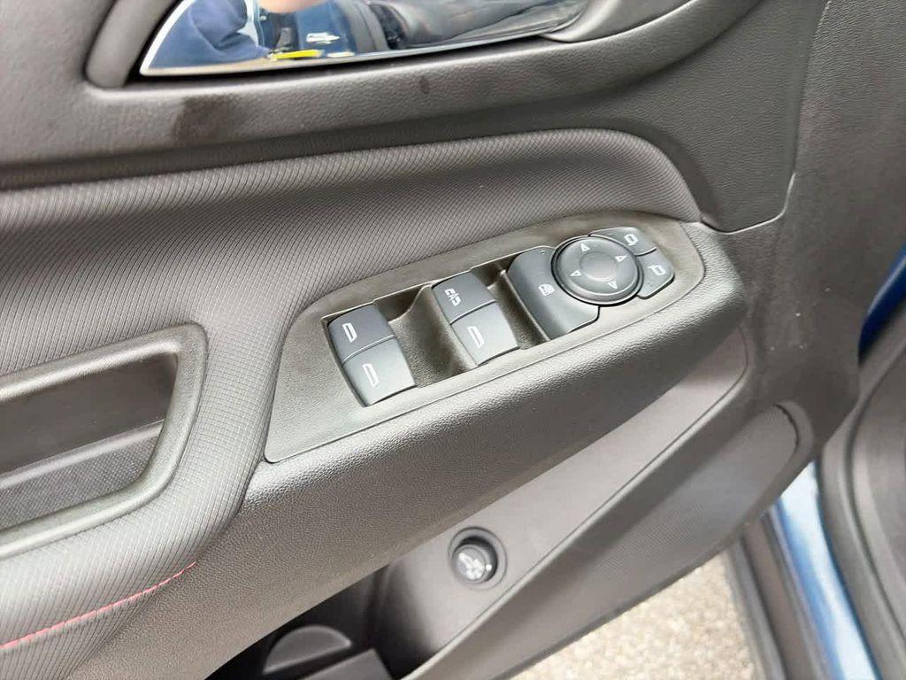 used 2024 Chevrolet Equinox car, priced at $28,115