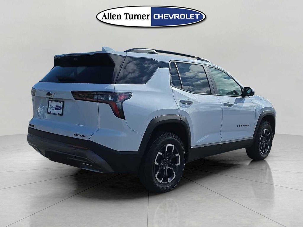 new 2026 Chevrolet Equinox car, priced at $36,410