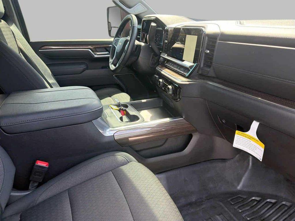 used 2025 Chevrolet Silverado 3500 car, priced at $74,942