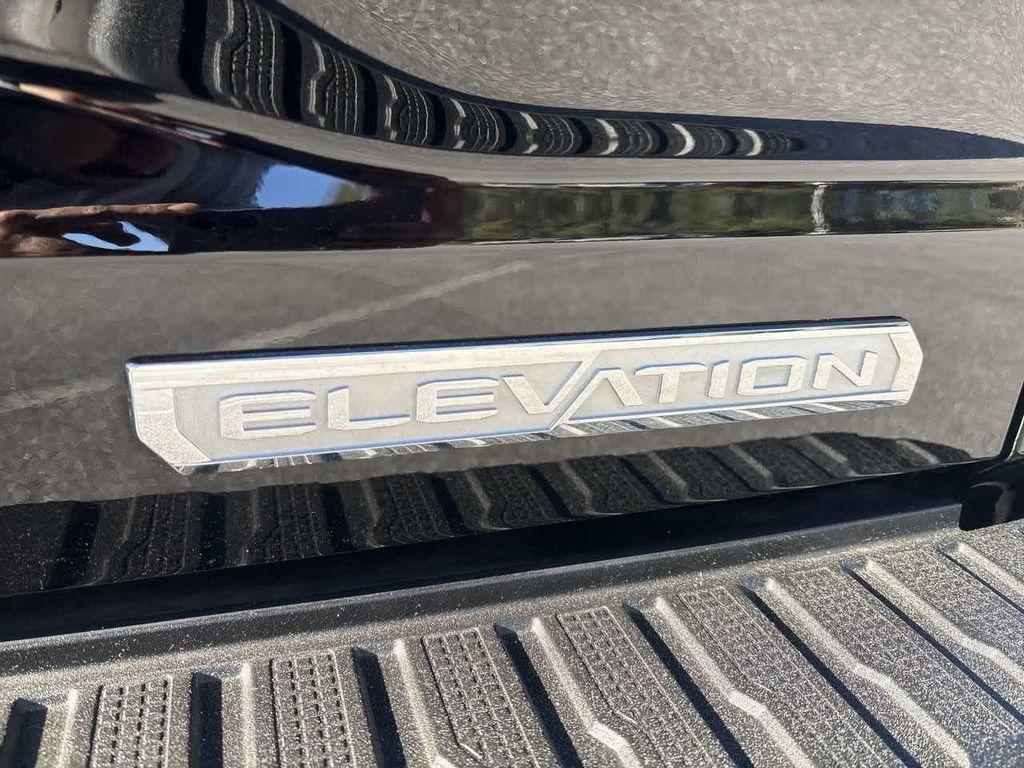 used 2024 GMC Sierra 1500 car, priced at $43,412