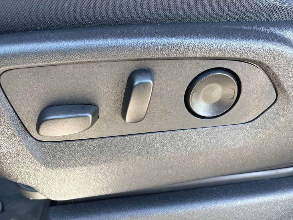 used 2024 GMC Sierra 1500 car, priced at $43,412