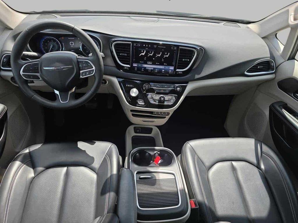used 2023 Chrysler Pacifica car, priced at $23,600